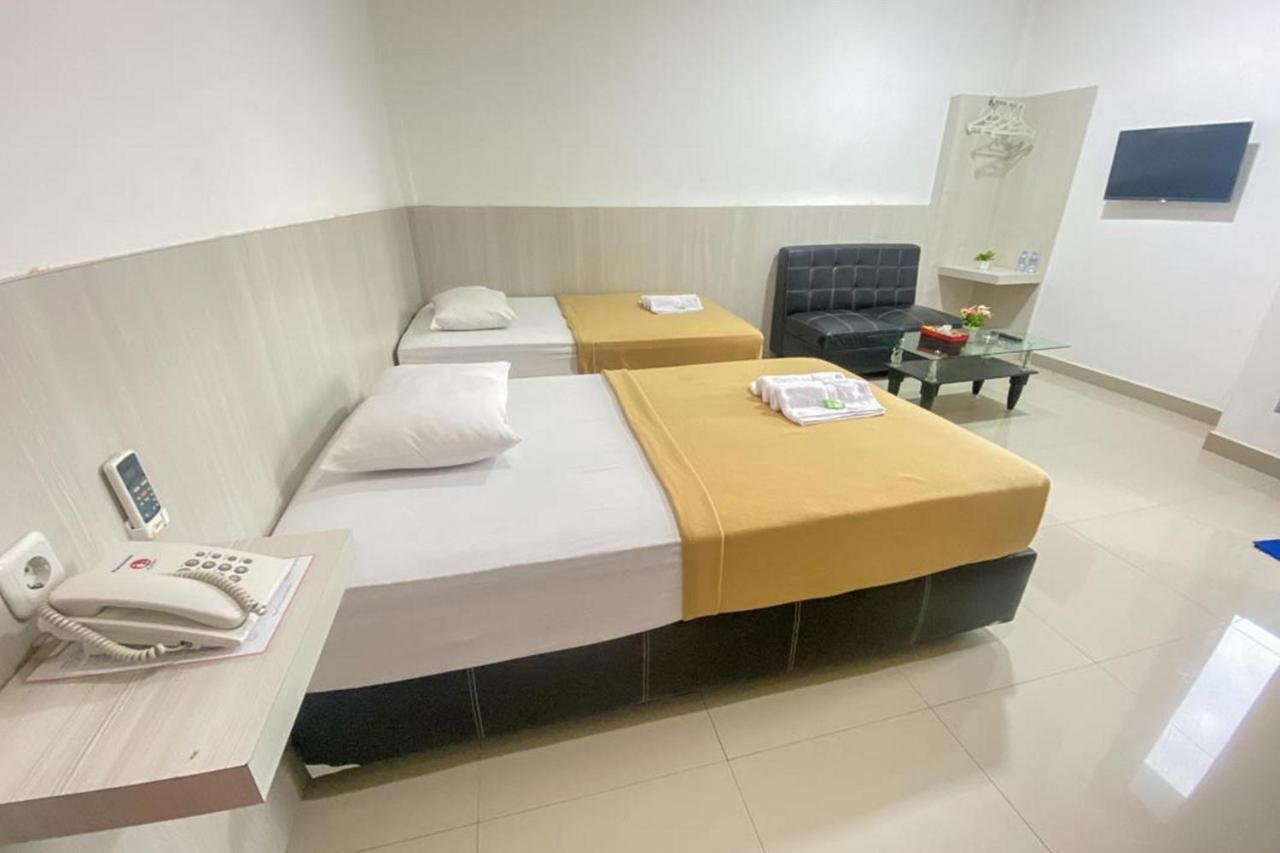 Hotel Giga Sidrap Rappang Εξωτερικό φωτογραφία