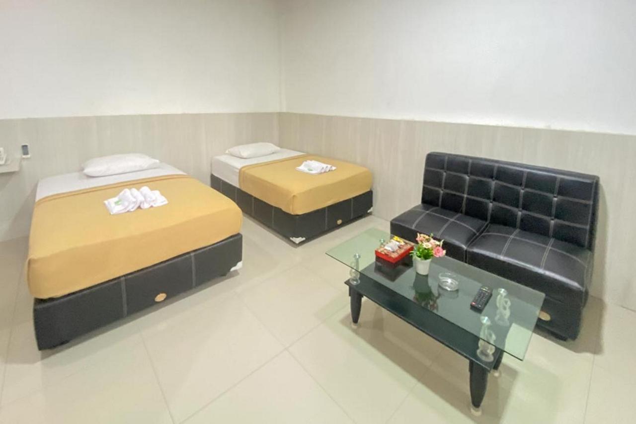 Hotel Giga Sidrap Rappang Εξωτερικό φωτογραφία